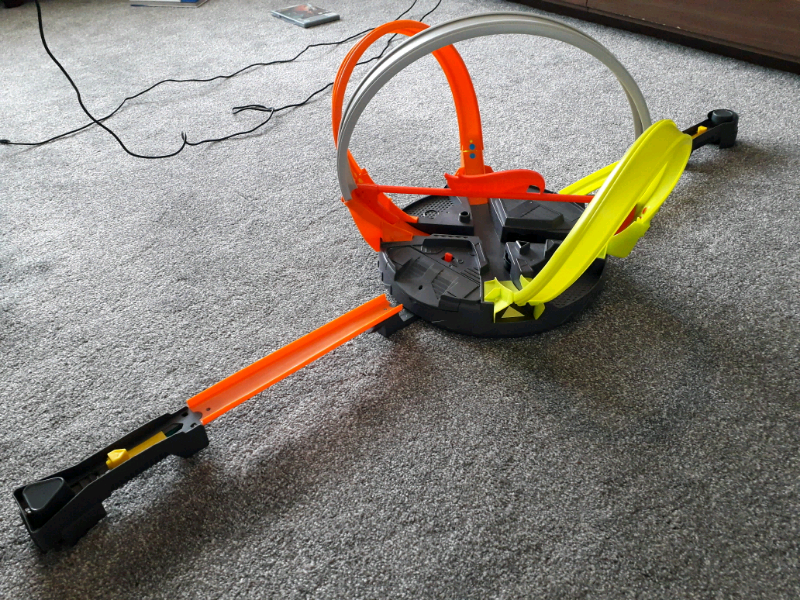 hot wheels roto revolution argos